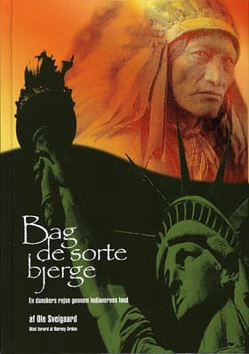 Bag de sorte bjerge af Ole Sveigaard