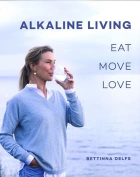 Alkaline living af Bettinna Laxholm Delfs